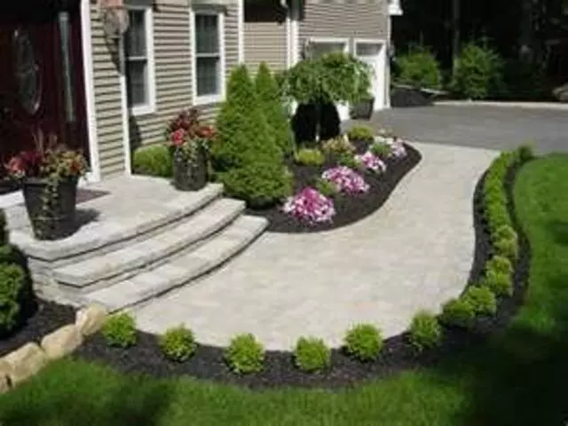 Arnulfo Lawn Care & Tree Service
