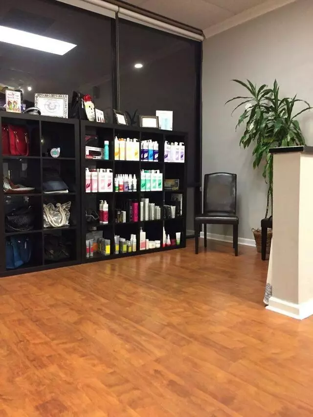 A Carter T Lund Salon