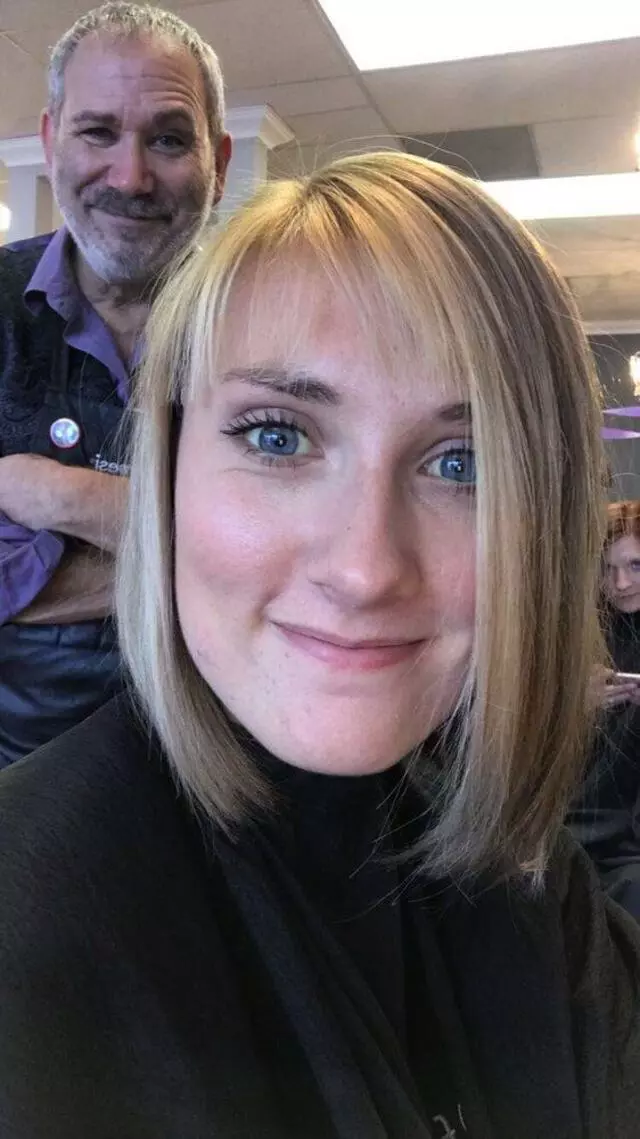 A Carter T Lund Salon