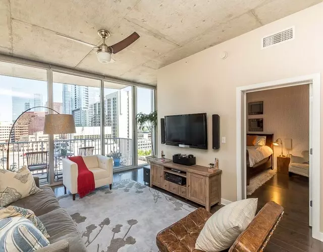 Abby Alwan - Austin Realtor
