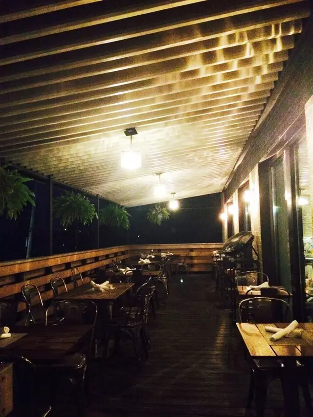 68 Degrees Kitchen