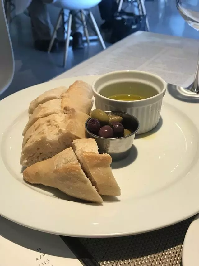 68 Degrees Kitchen