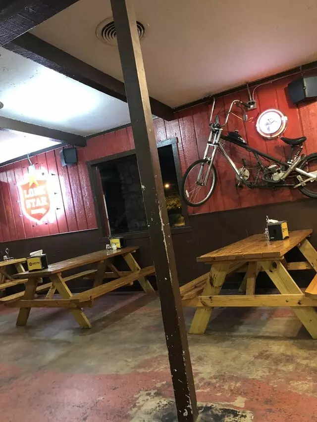 Austin’s Pizza - South Lamar