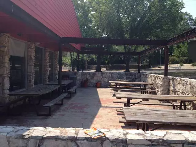 Austin’s Pizza - South Lamar
