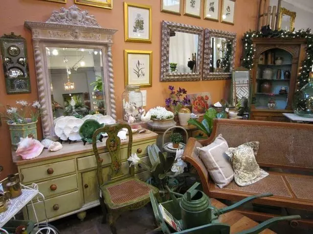 Antique Swan