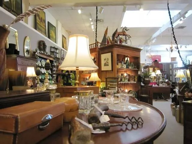 Antique Swan