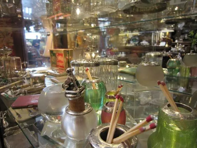 Antique Swan