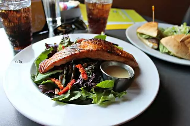 34th Street Cafe