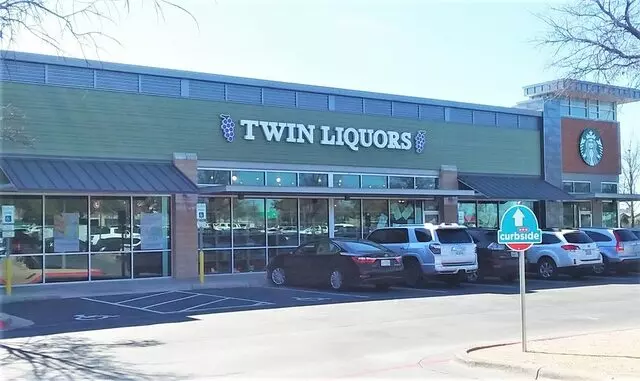 Twin Liquors