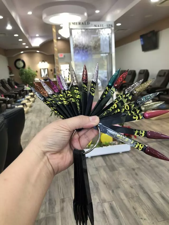 Emerald Nail Spa