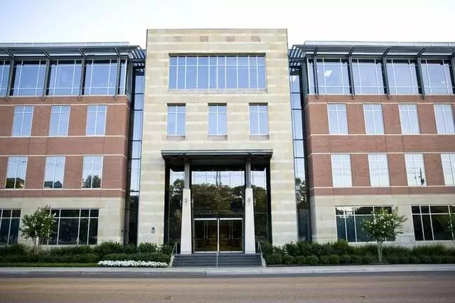 Ashley Gordon, MD - Restora Austin