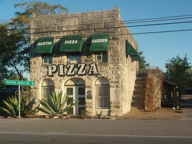 Austin Pizza Garden