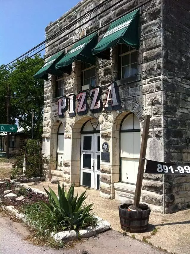 Austin Pizza Garden