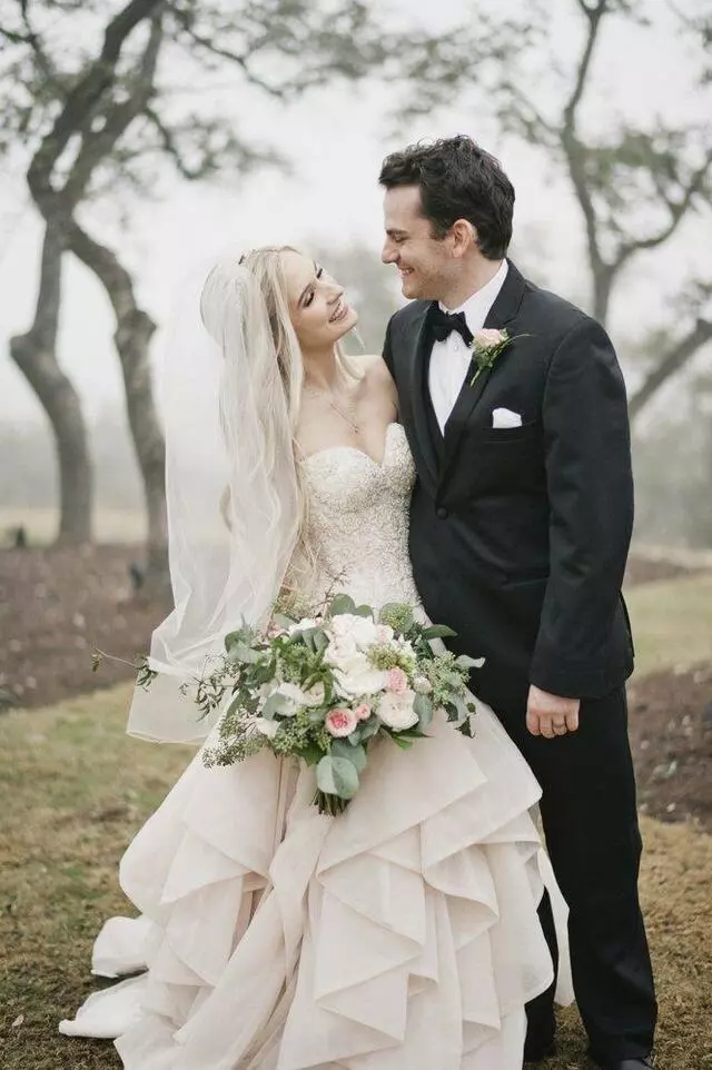 April Mae Creative