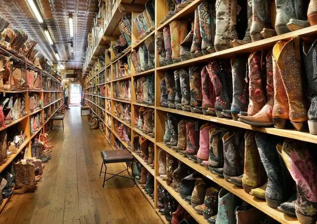 Allens Boots