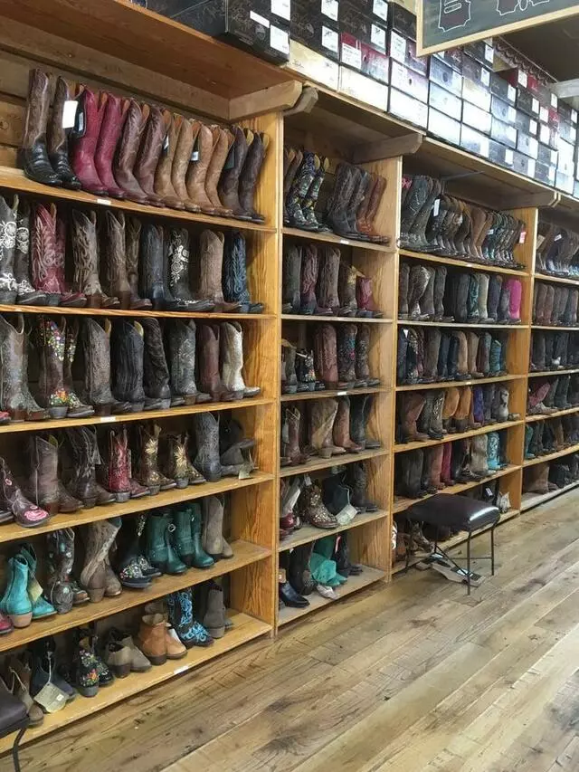 Allens Boots