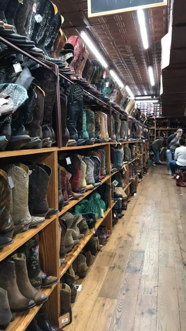 Allens Boots