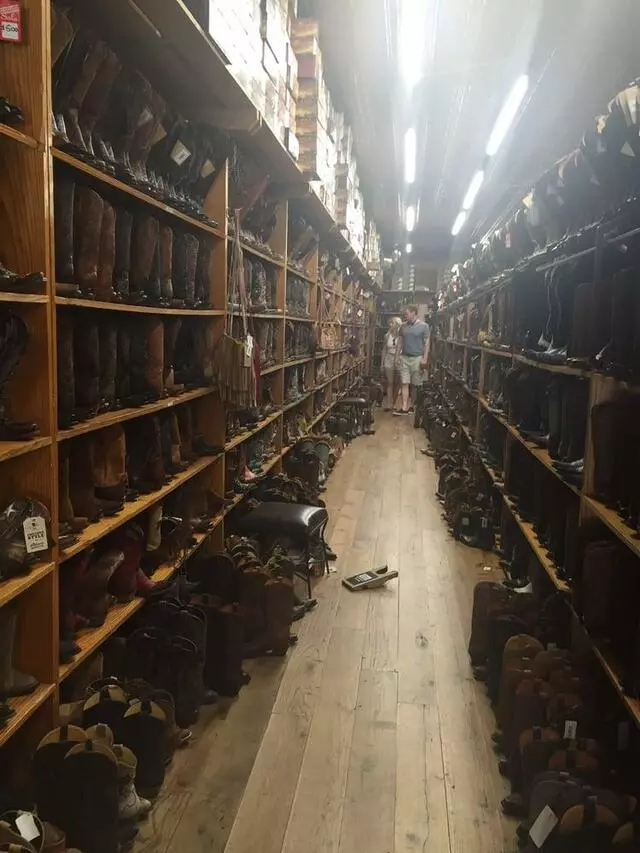 Allens Boots