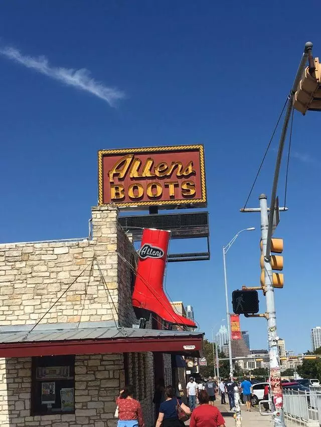 Allens Boots
