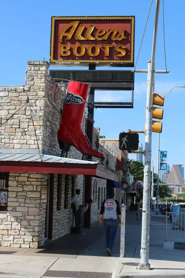 Allens Boots