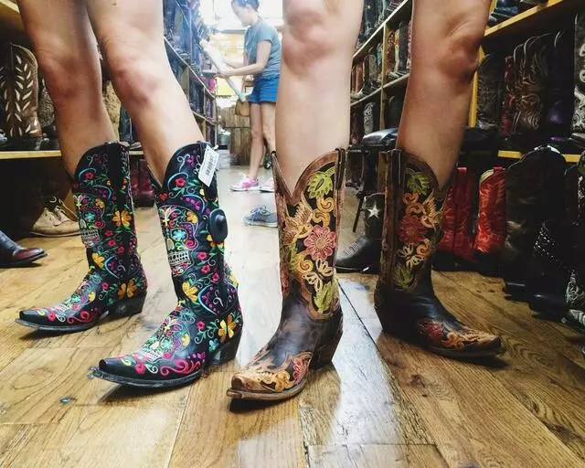 Allens Boots