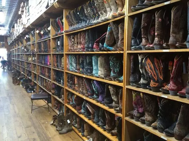 Allens Boots