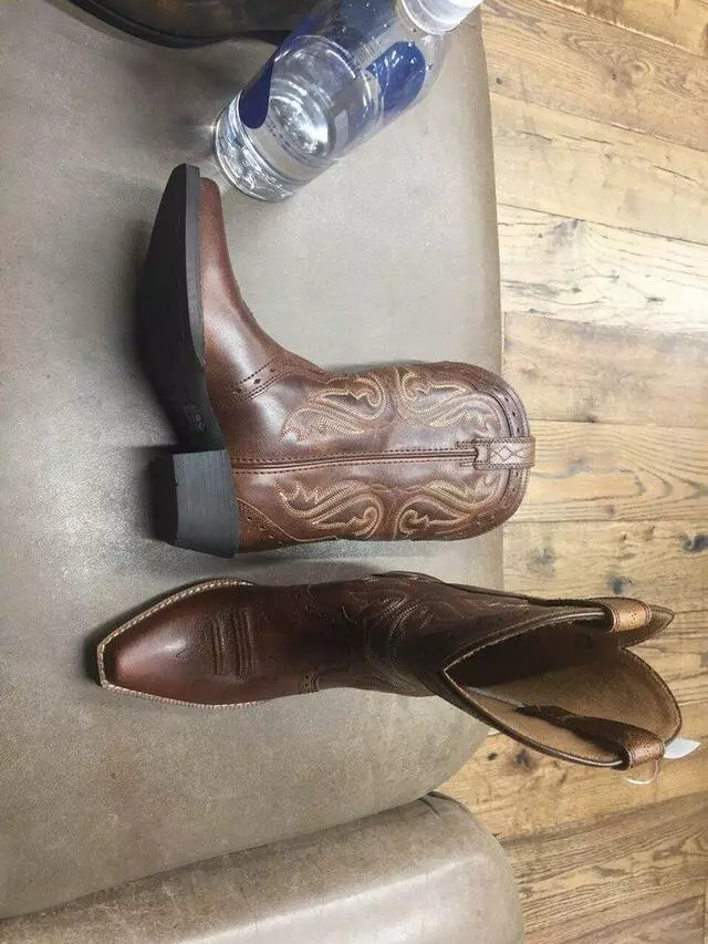 Allens Boots