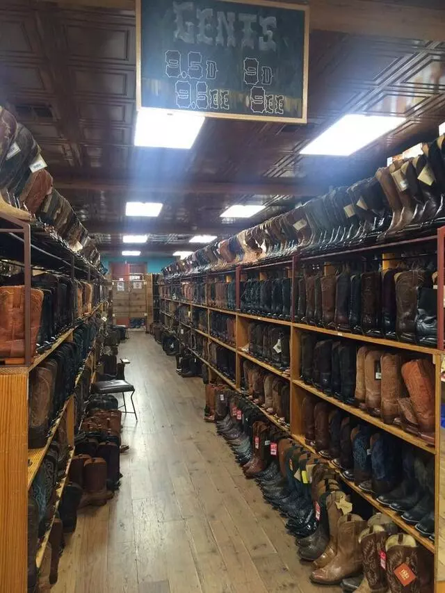 Allens Boots