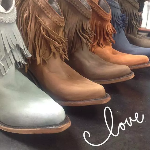 Allens Boots