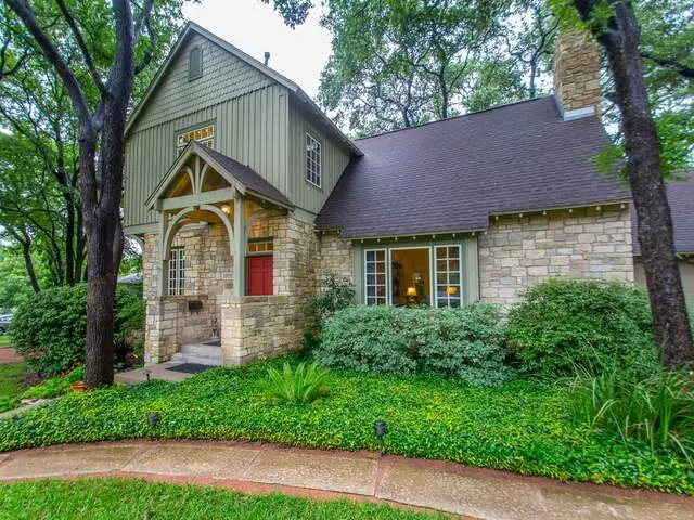 787 Realty