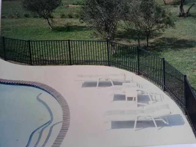 American Quality Fence