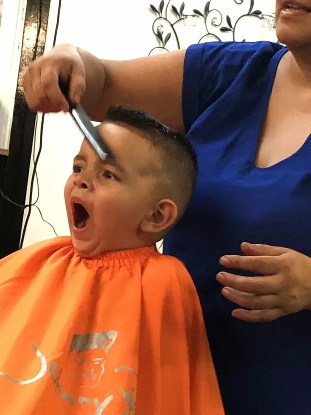 Barber & Beauty Salon