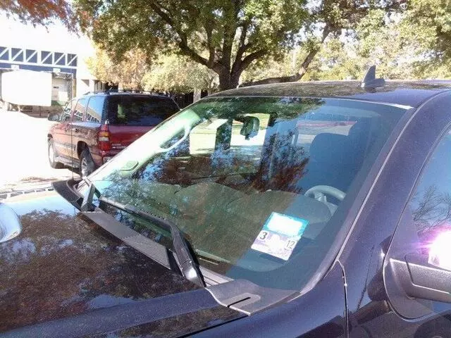 Accurate Auto glass