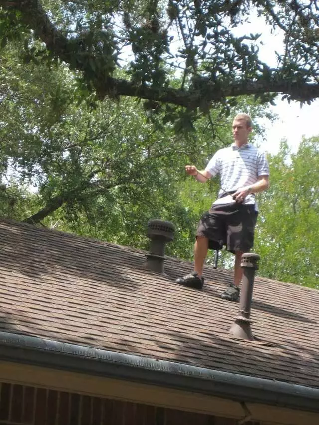 Acura Roofing
