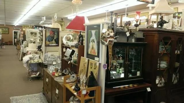 Antique Marketplace