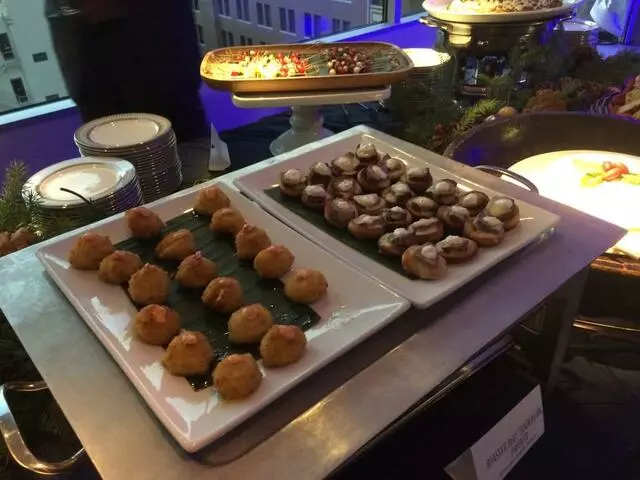 2 Dine 4 Fine Catering