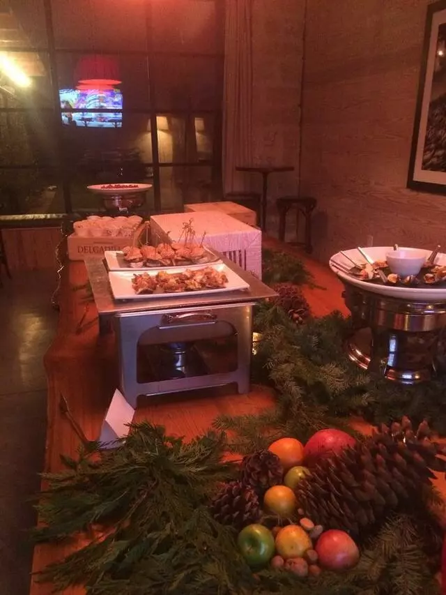 2 Dine 4 Fine Catering