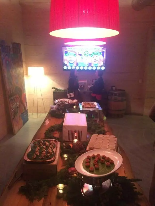 2 Dine 4 Fine Catering