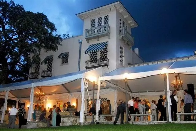2 Dine 4 Fine Catering