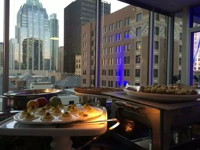 2 Dine 4 Fine Catering