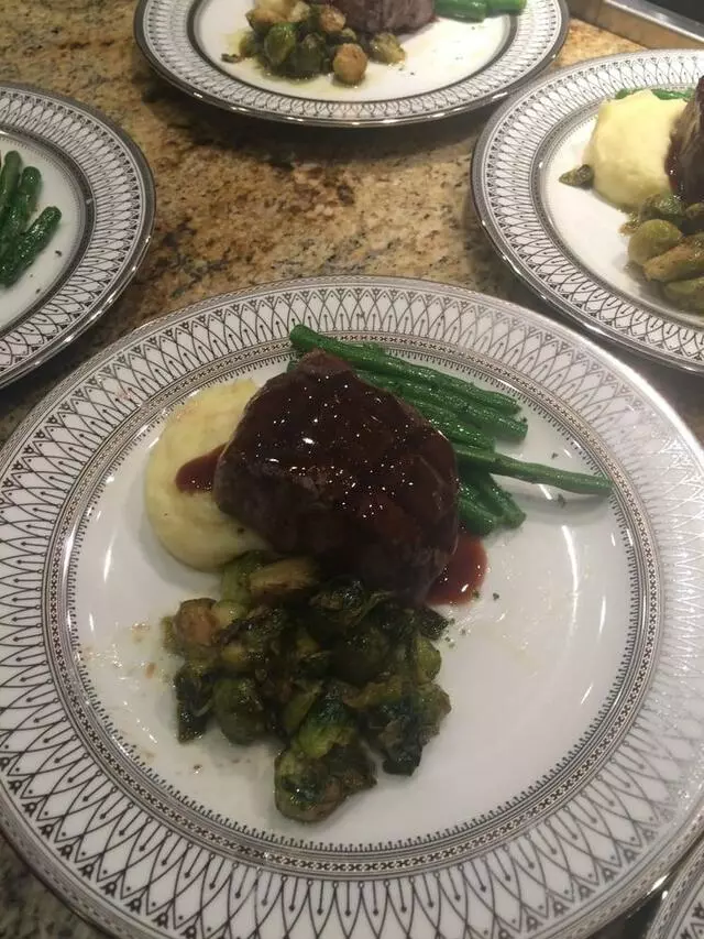 2 Dine 4 Fine Catering