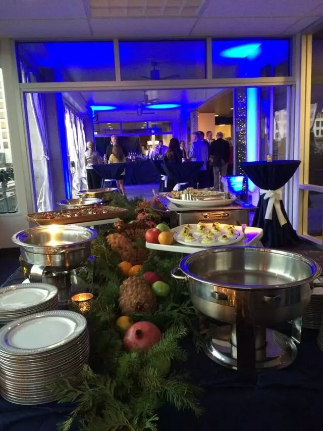 2 Dine 4 Fine Catering