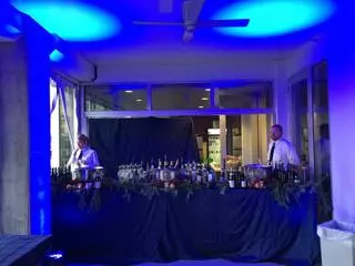 2 Dine 4 Fine Catering