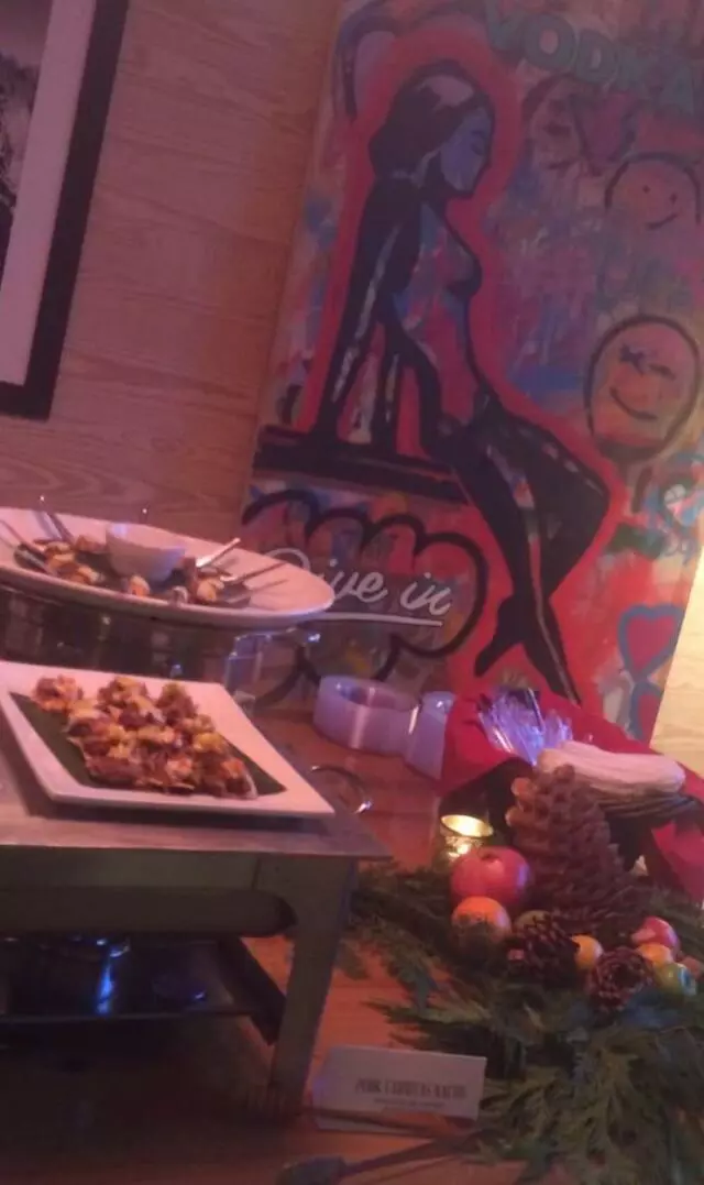 2 Dine 4 Fine Catering