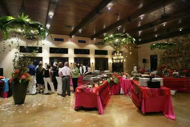 2 Dine 4 Fine Catering