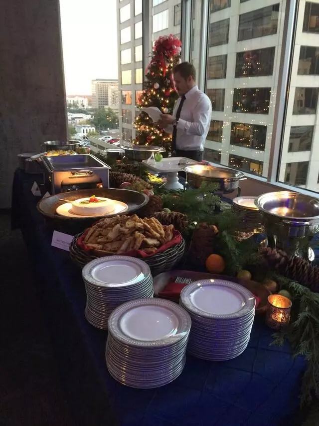 2 Dine 4 Fine Catering