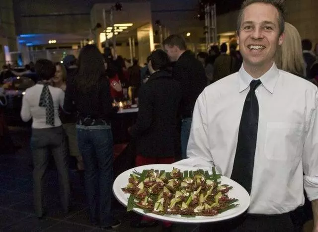 2 Dine 4 Fine Catering