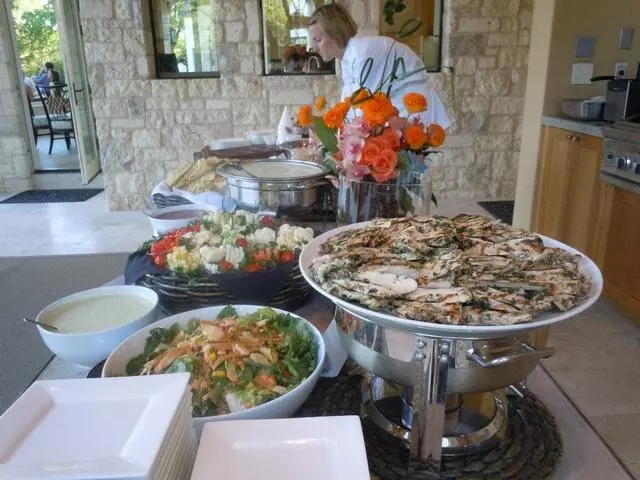 2 Dine 4 Fine Catering