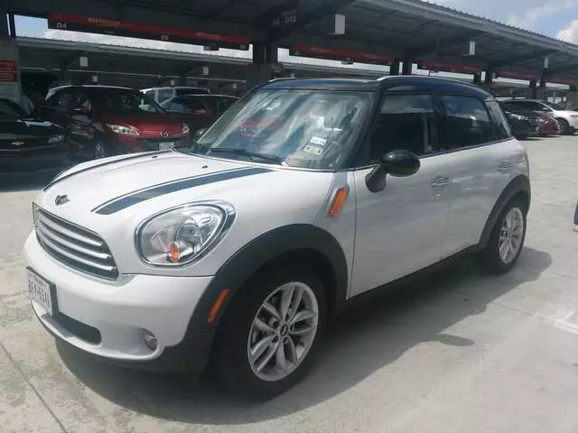 Avis Car Rental