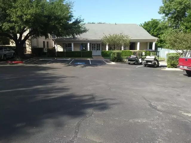 Arrowhead Park Apartments